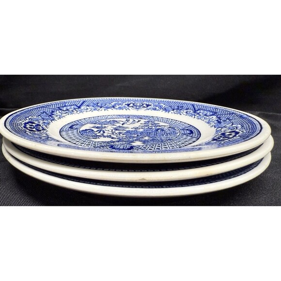 Set of 3 Willow Ware Royal China 6.25” round Blue & white bread Plates vintage - Picture 10 of 10